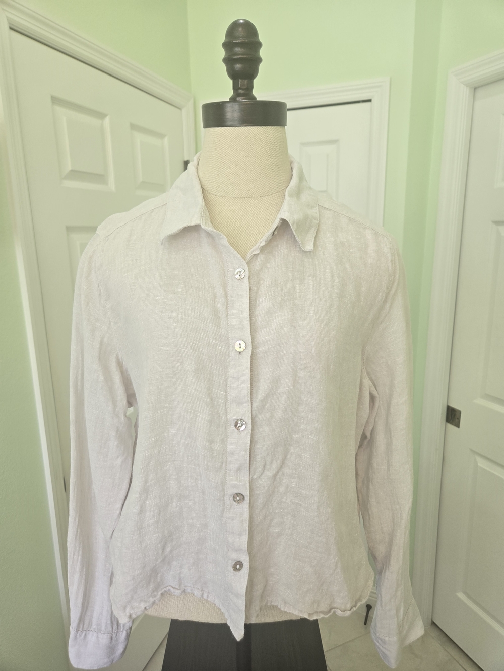 Cynthia Rowley Light Beige 100% Linen Button LS Shirt Summer Beach